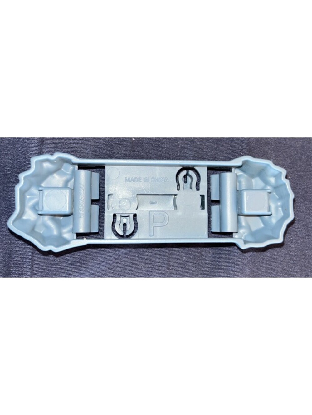THOMAS & FRIENDS Trackmaster Risky Rails REPLACEMENT TRACK CONNECTOR #P - Picture 2 of 4